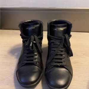 Saint Laurent hightop Black Leather Sneakers